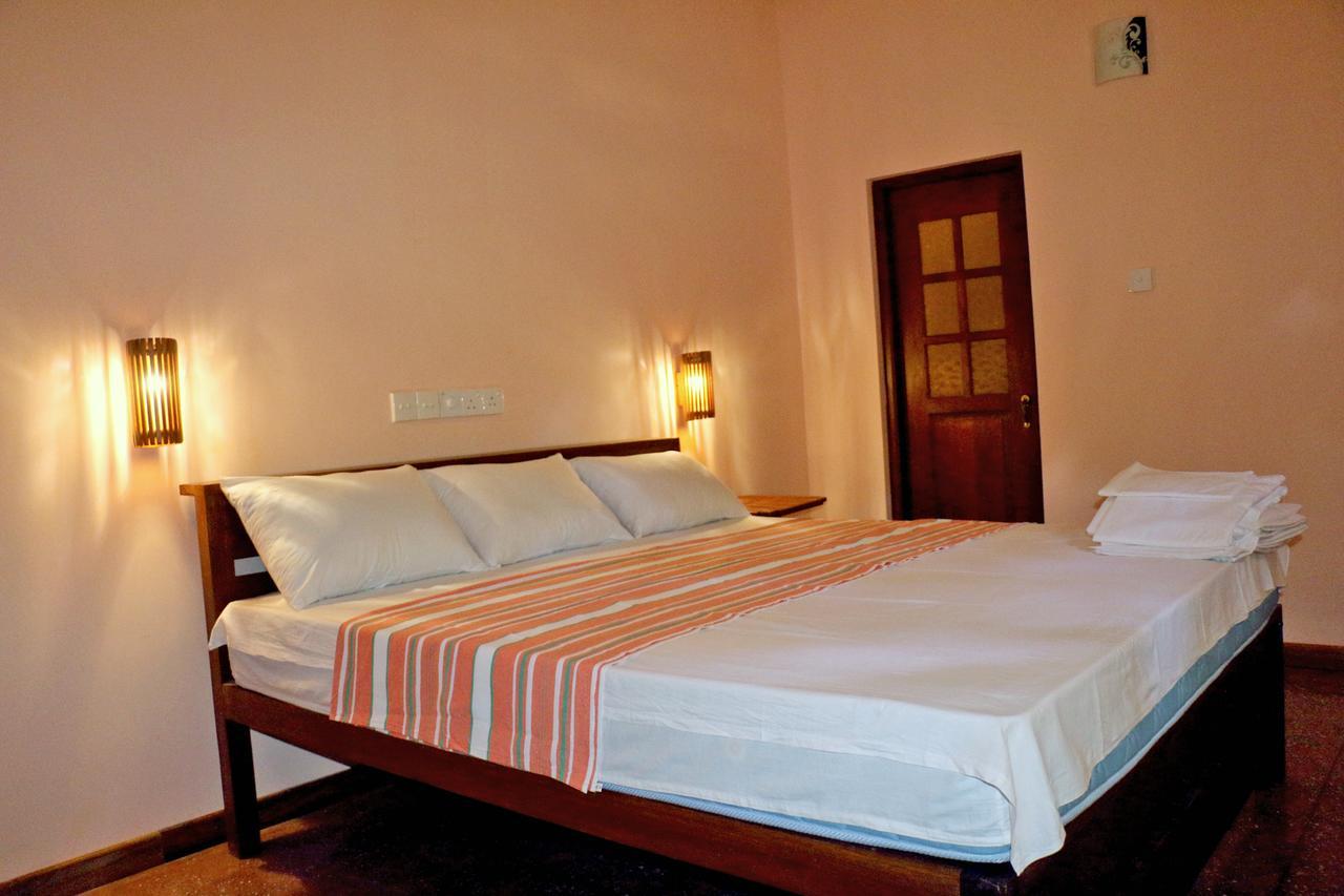 Lavish Eco Jungle Hotel Tissamaharama Exterior foto